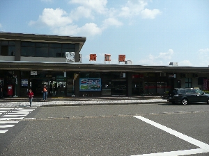 鯖江駅。