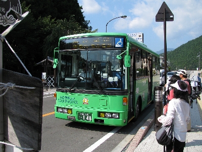 バスで紀伊田辺へ移動。