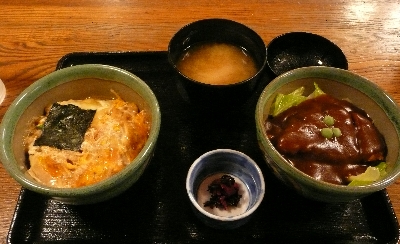 味司野村でカツ丼。